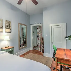 http://urban-zen-great-location-94-3.memphishotelsnow.com