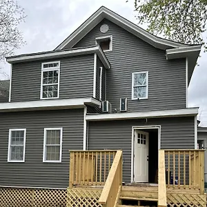 https://shawnee-vacation-estate.hotels-louisville.com